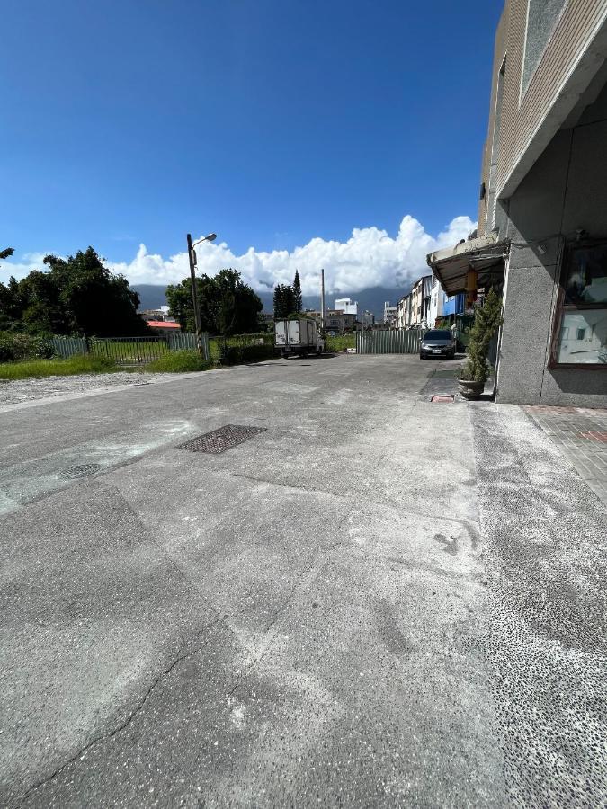 Charming Motel Hualien City Εξωτερικό φωτογραφία